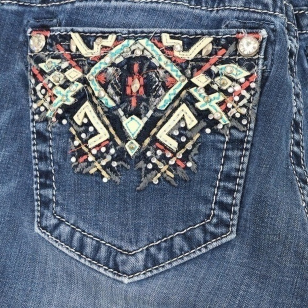 Miss Me Easy Crop Jeans Womens 27 Blue  Mid Rise Southwestern Embellished - Picture 7 of 16